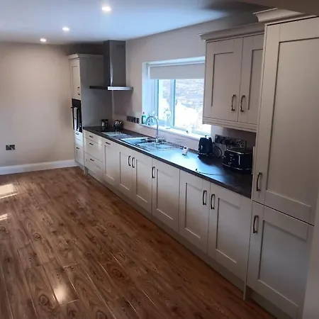 The Piper's Rest * Lettermacaward